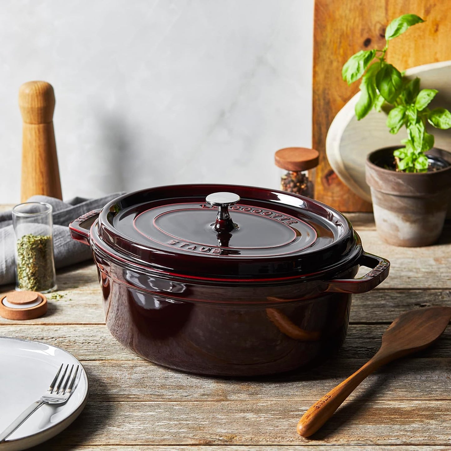 Cocotte Bräter mit Deckel, 33 cm, 6.7 L Grenadine-Rot