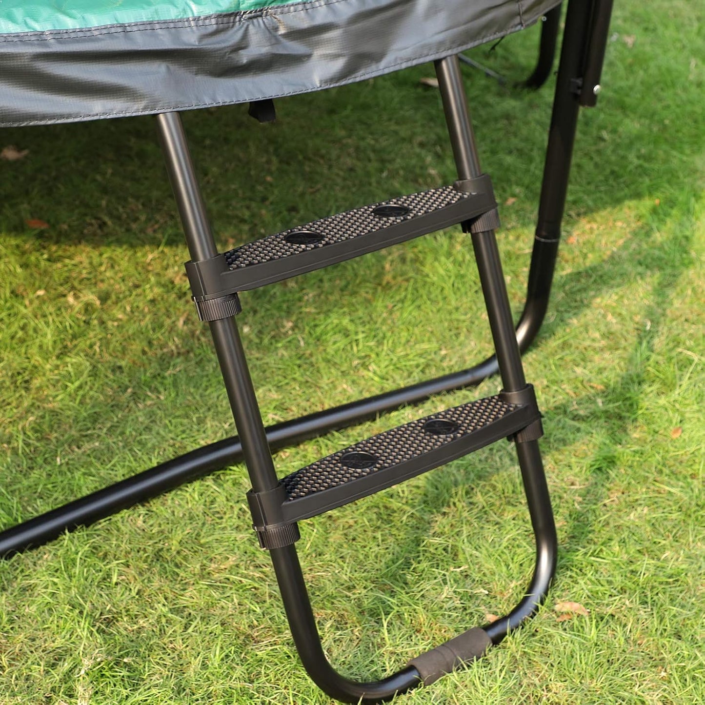 Trampolinleiter mit rutschfesten Stufen, 82.5 x 40.6 cm