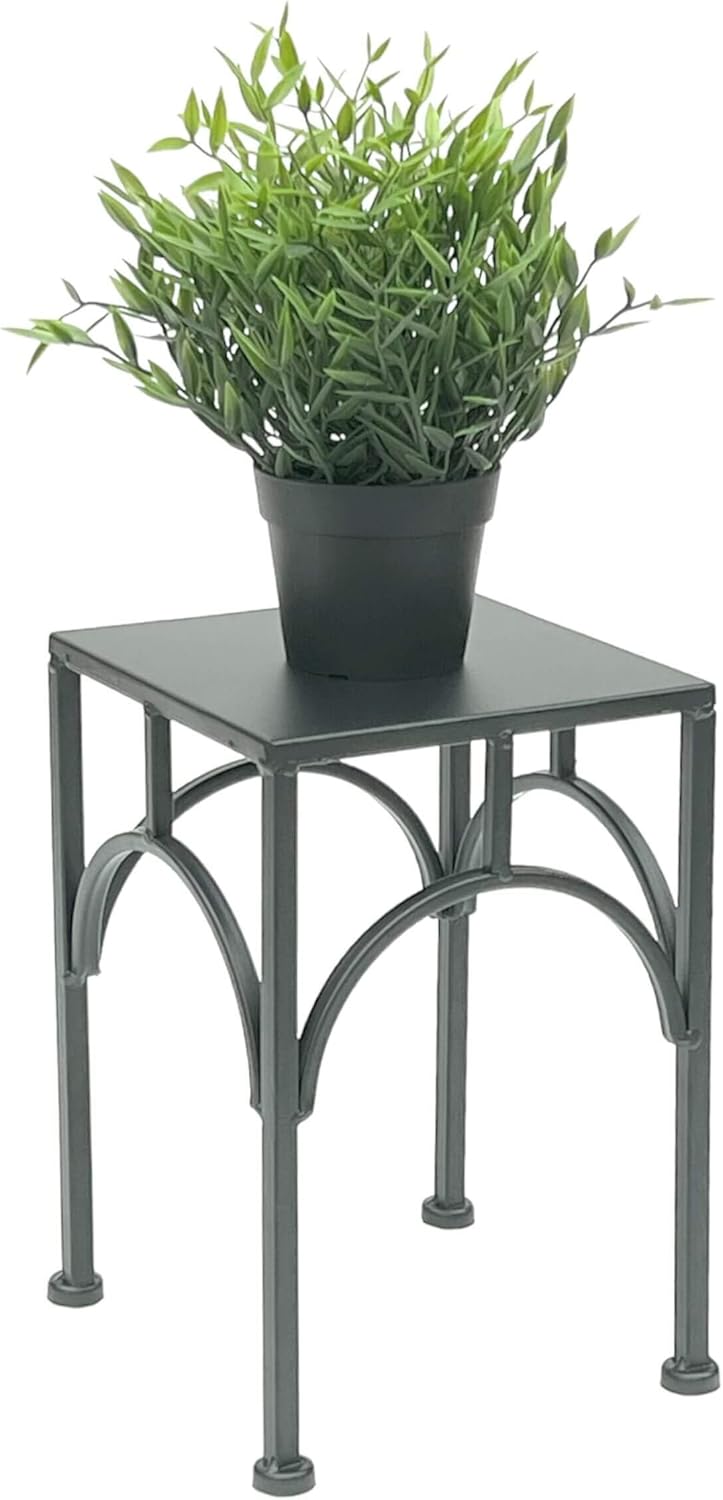 Quadratischer Blumenhocker, Höhe 28 cm / S