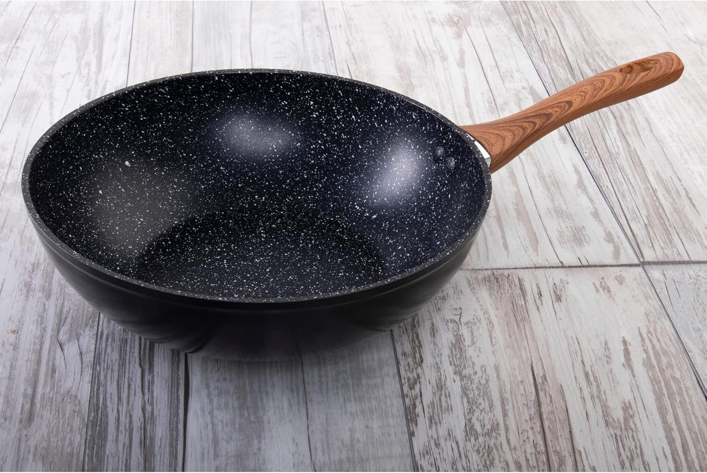 Wok-Pfanne, Version 2023