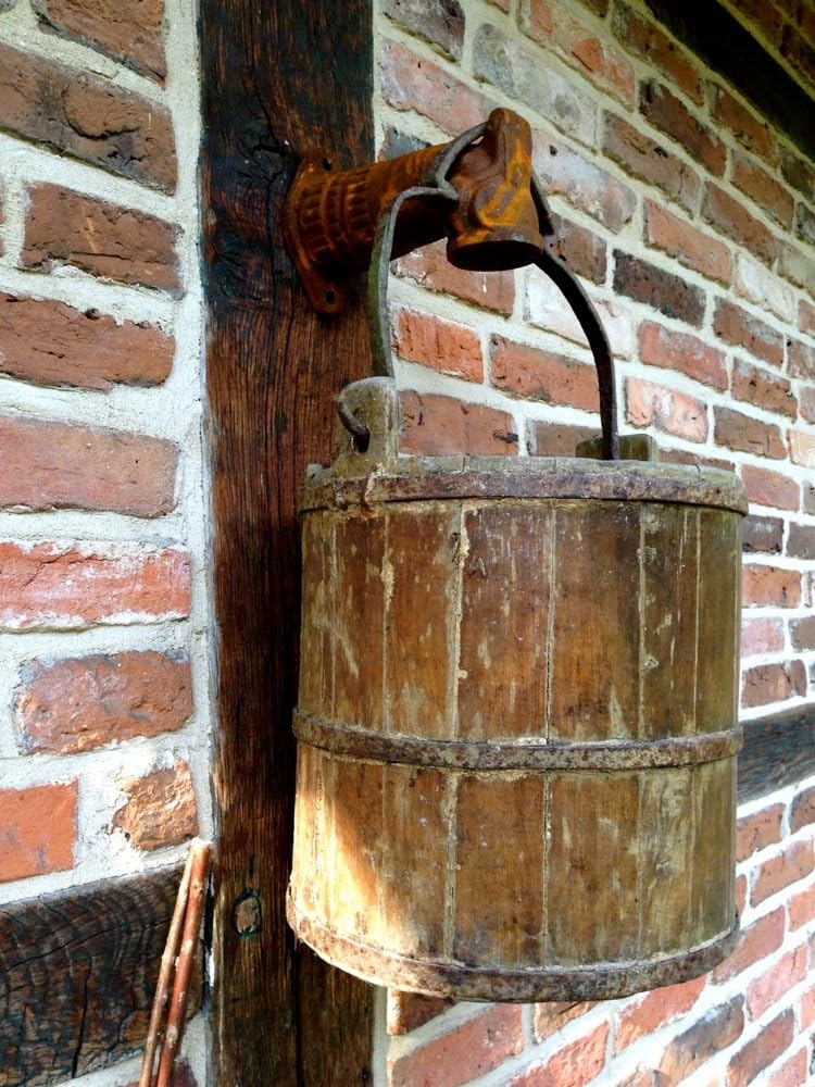 Antiker Wasserauslauf