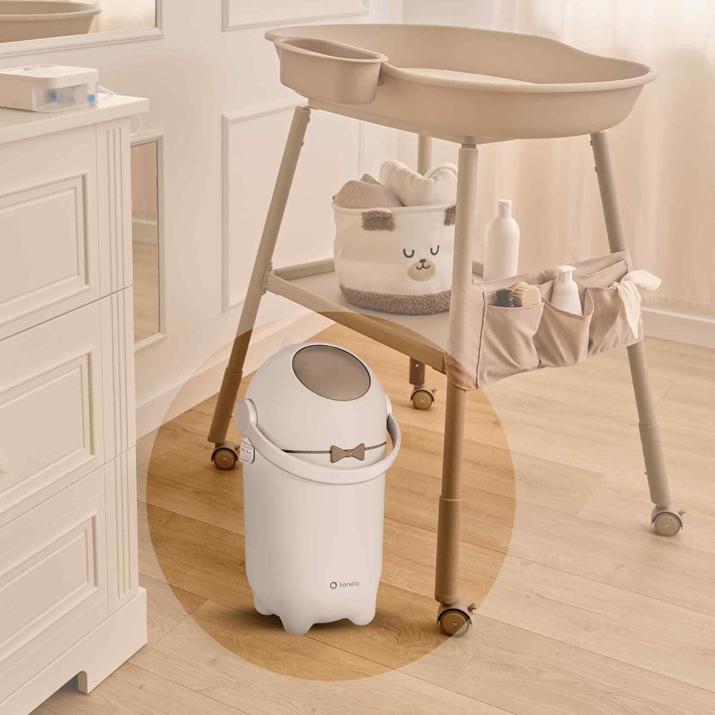 Geruchsdichter Windeleimer, Einhand-Bedienung, Beige
