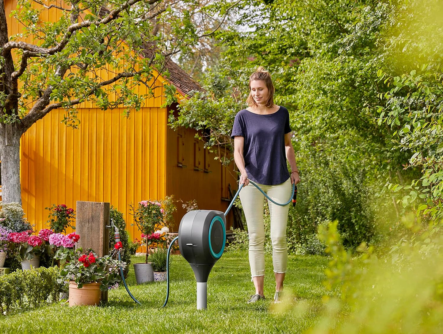 Garten-Schlauchbox RollUp S, Türkis 15 m