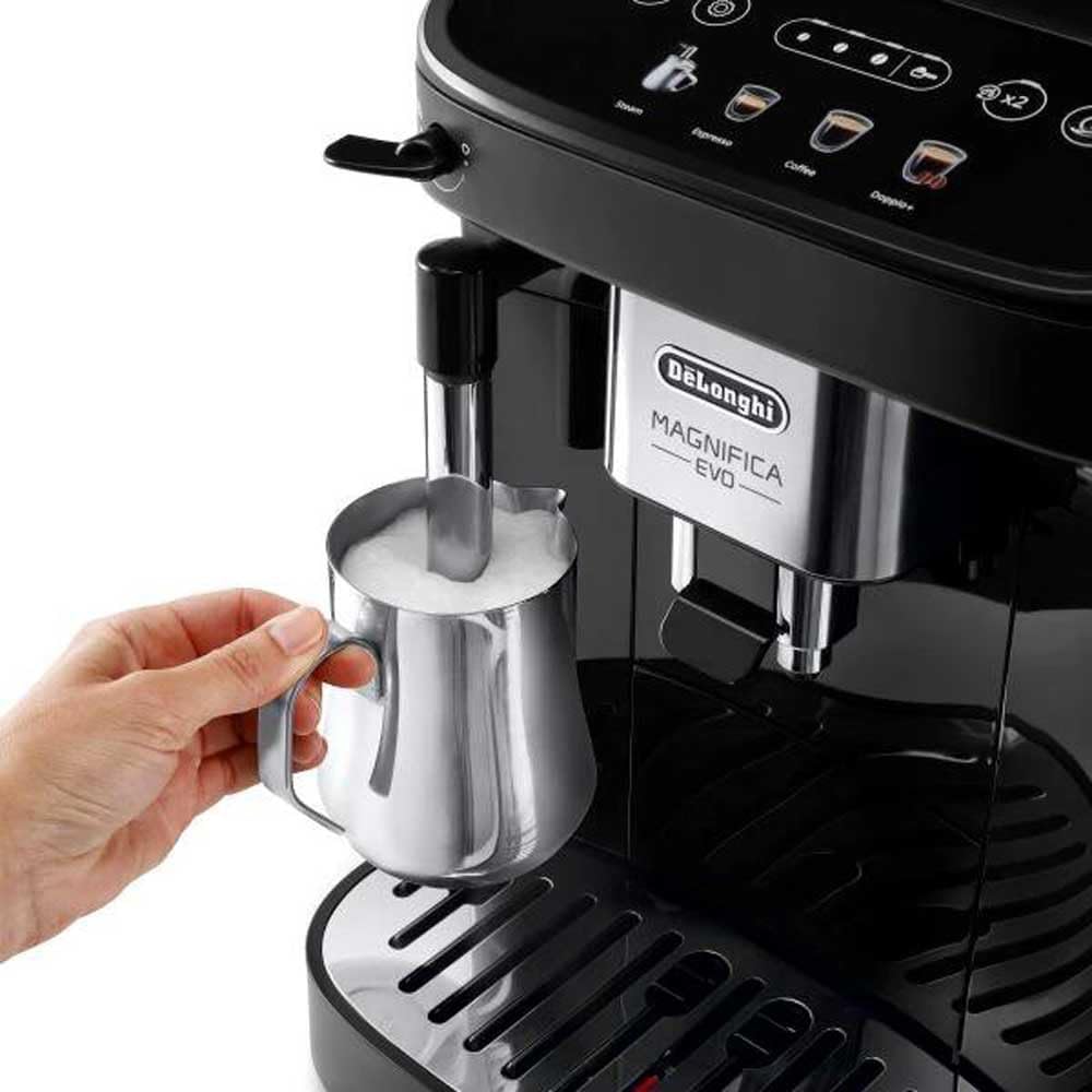 Magnifica Evo Kaffeevollautomat mit Milchaufschäumer