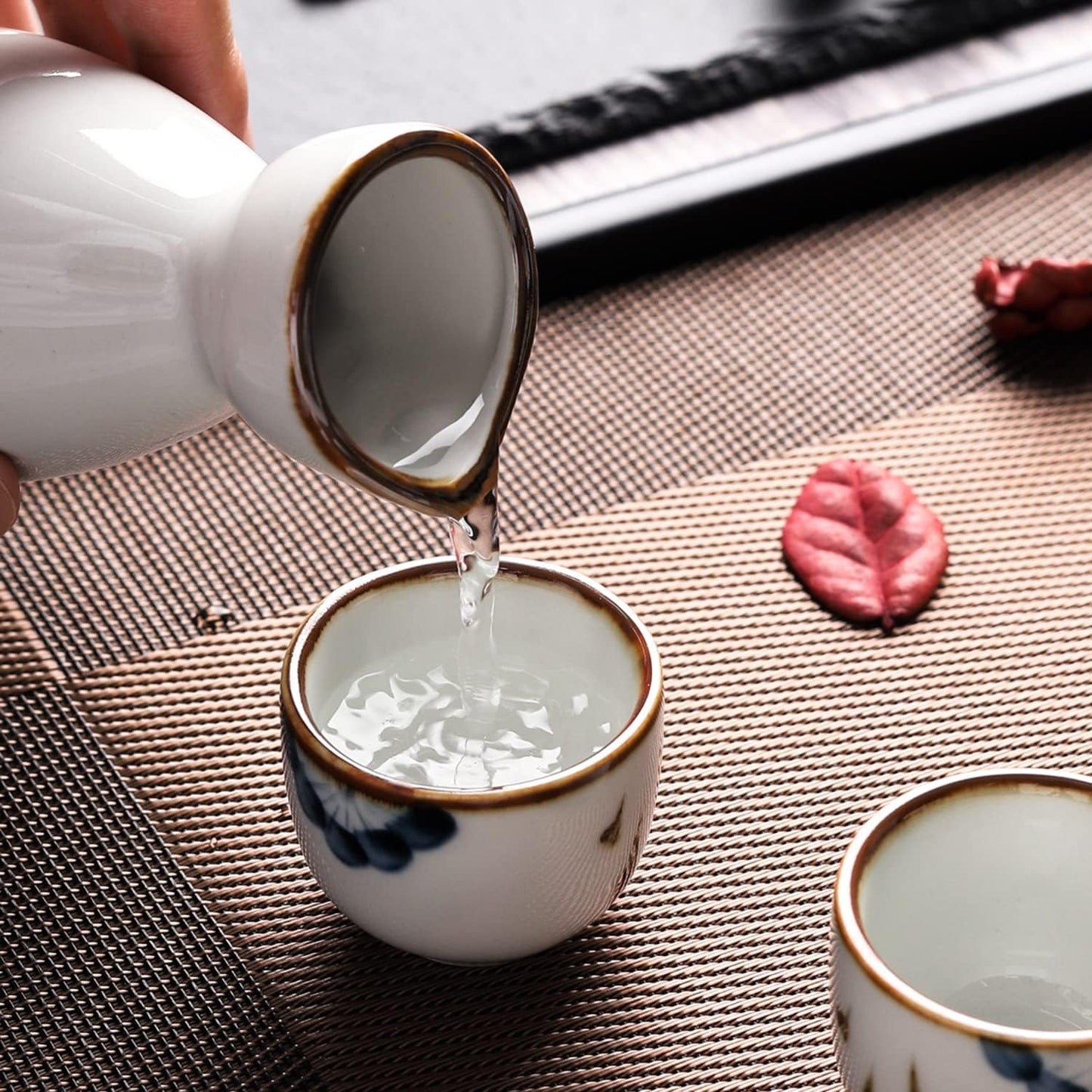 Sake Tassen Set, Weisse Tasse