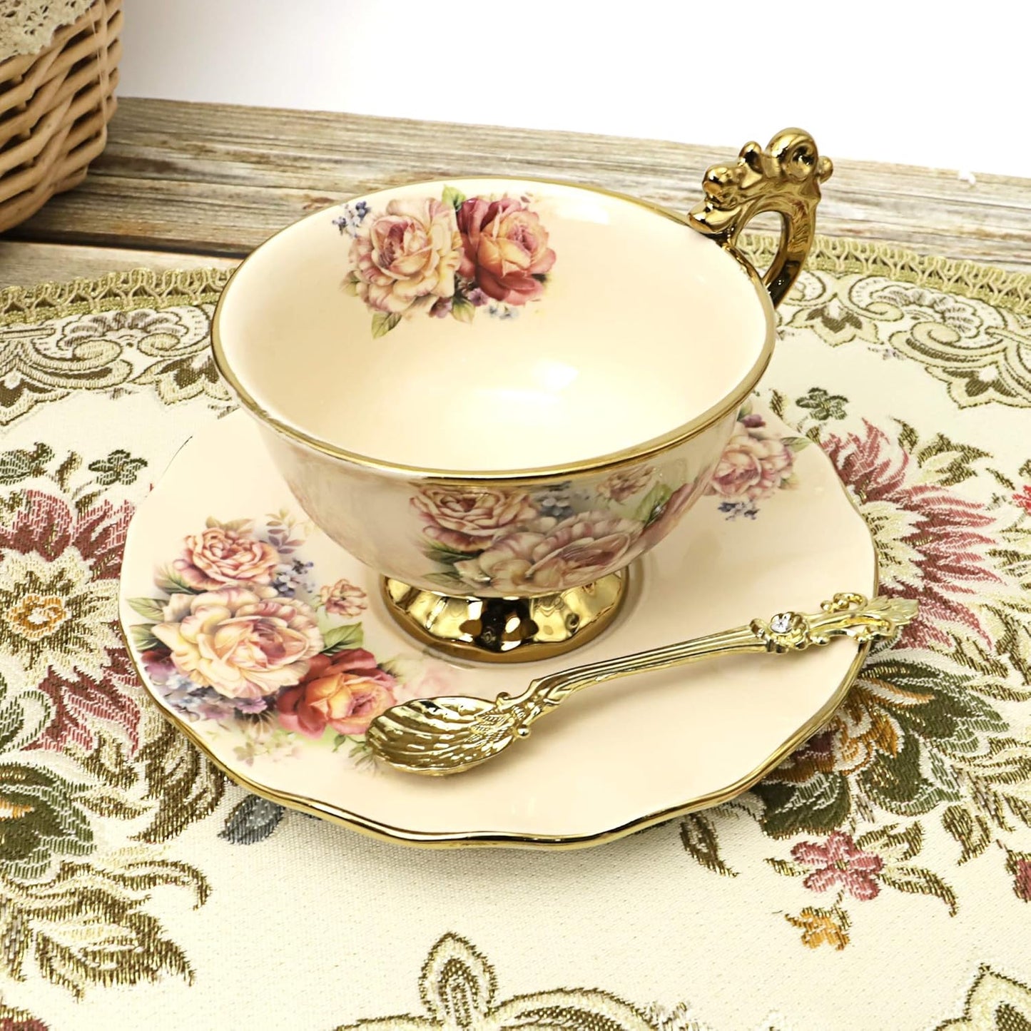 Tee- und Kaffeeservice im Vintage-Design, Gold Teeservice