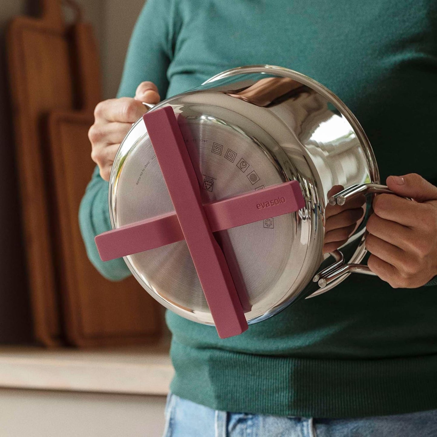 Magnetischer Untersetzer für Töpfe, M Ruby