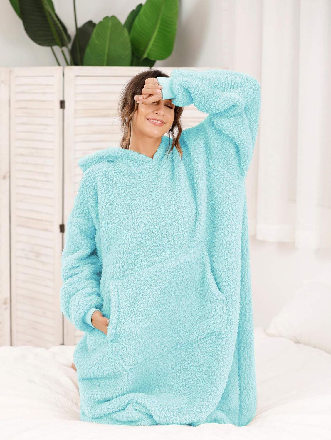 Tragbare Decke mit Kapuze, Lakeblue