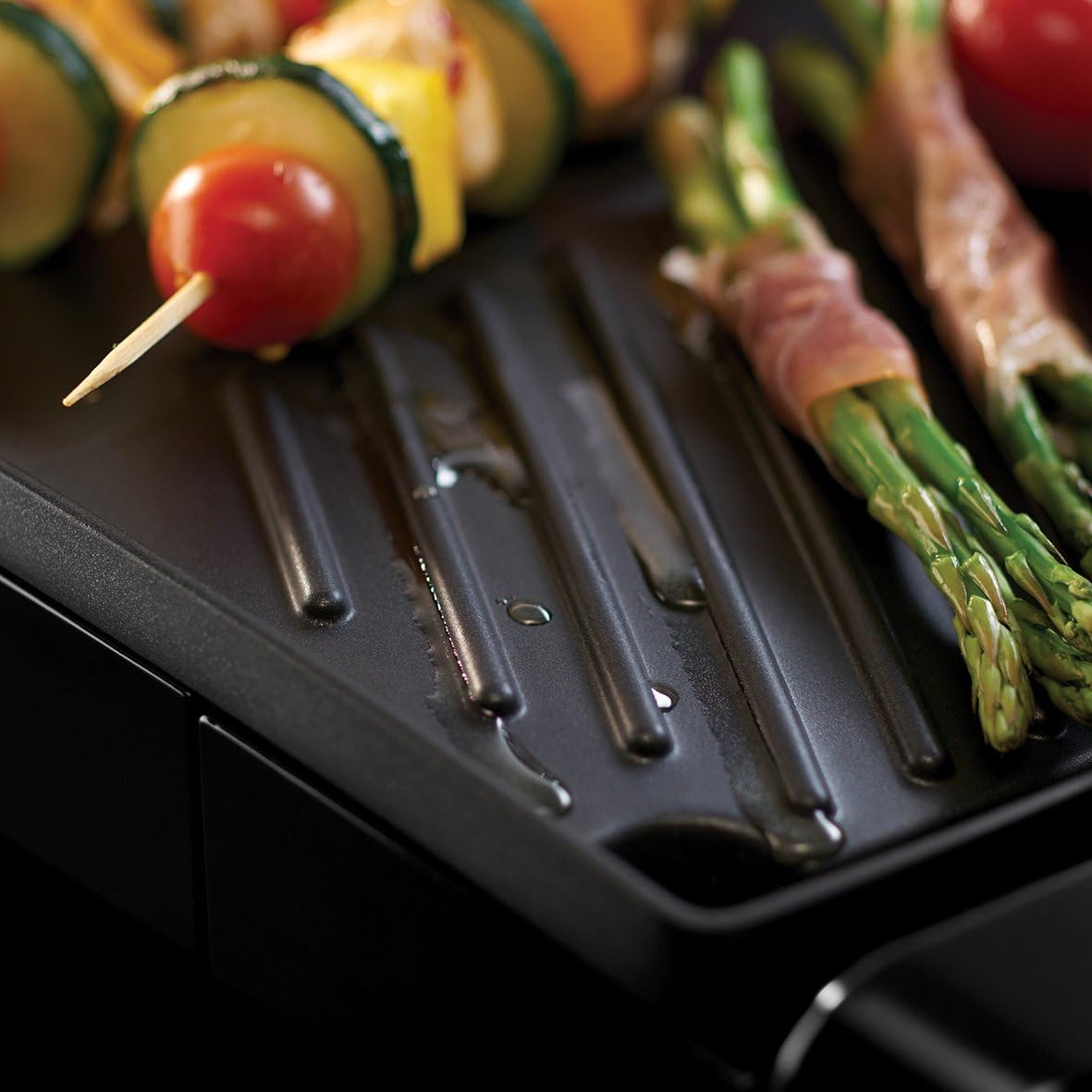 MaxiCook - Tischgrill mit herausnehmbare, antihaftbeschichteter Grillplatte, Tischgrill