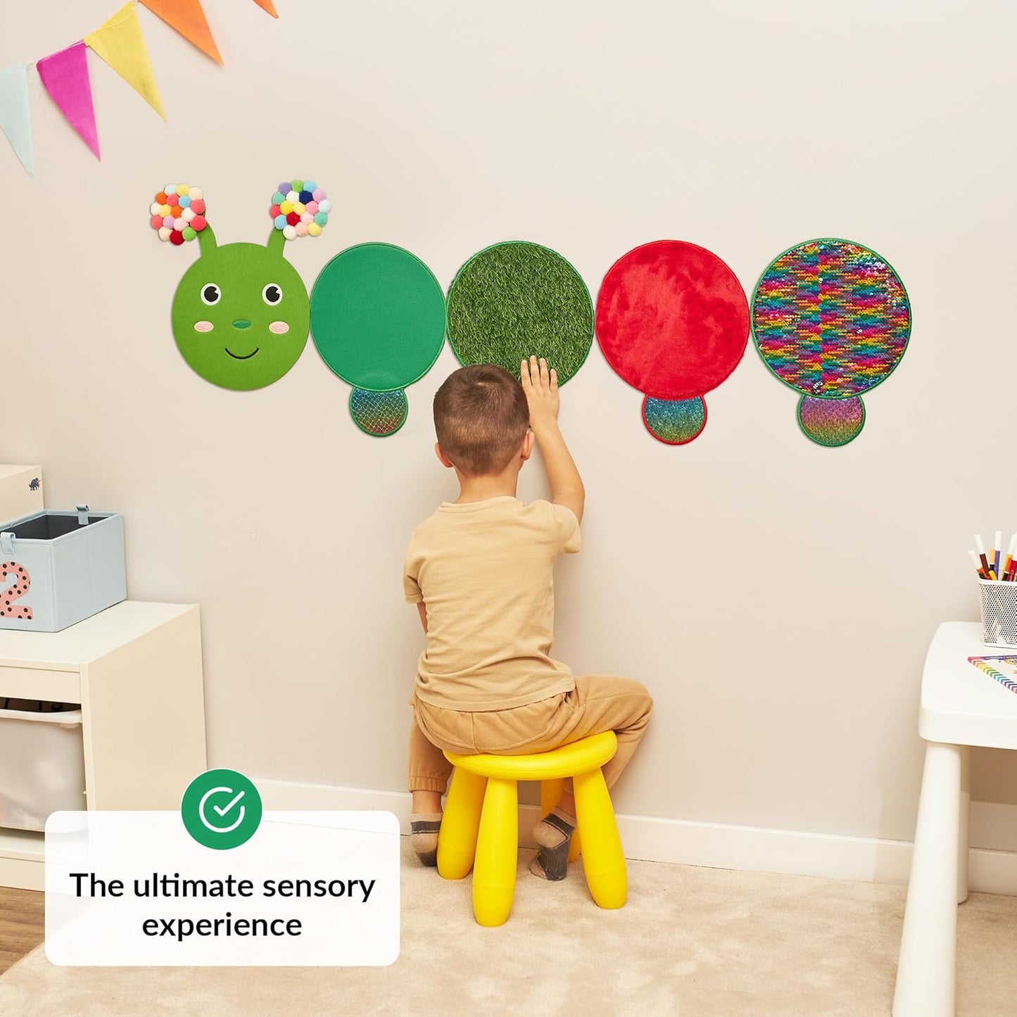 Sensorik-Wandpaneel für Kinder, Caterpillar