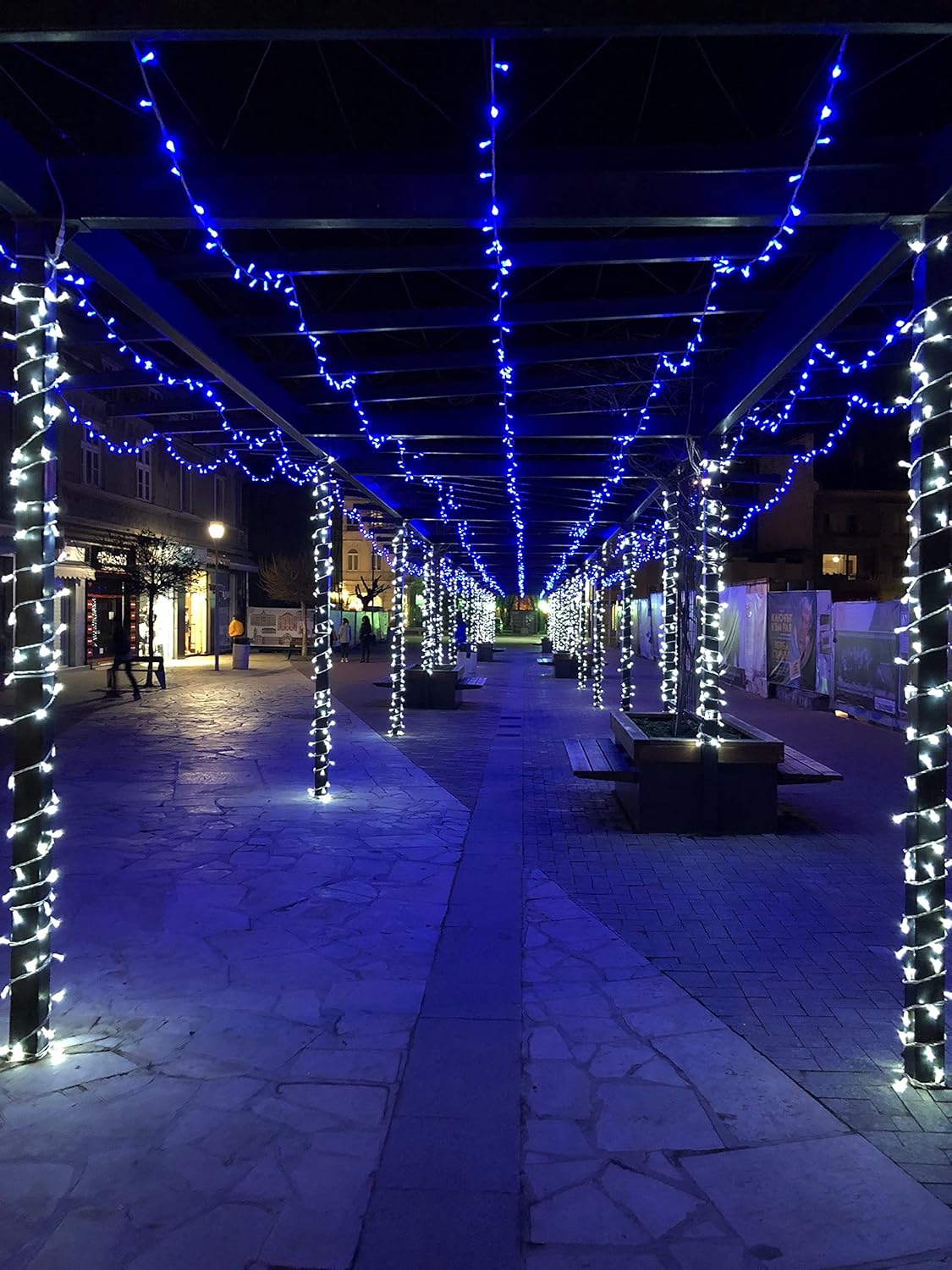 Profi LED Verlängerungskette, 6m, Warmweiss, IP67, Dauerlicht - Schwarzes Kabel 6m Verlängerungskette - Warmweiß