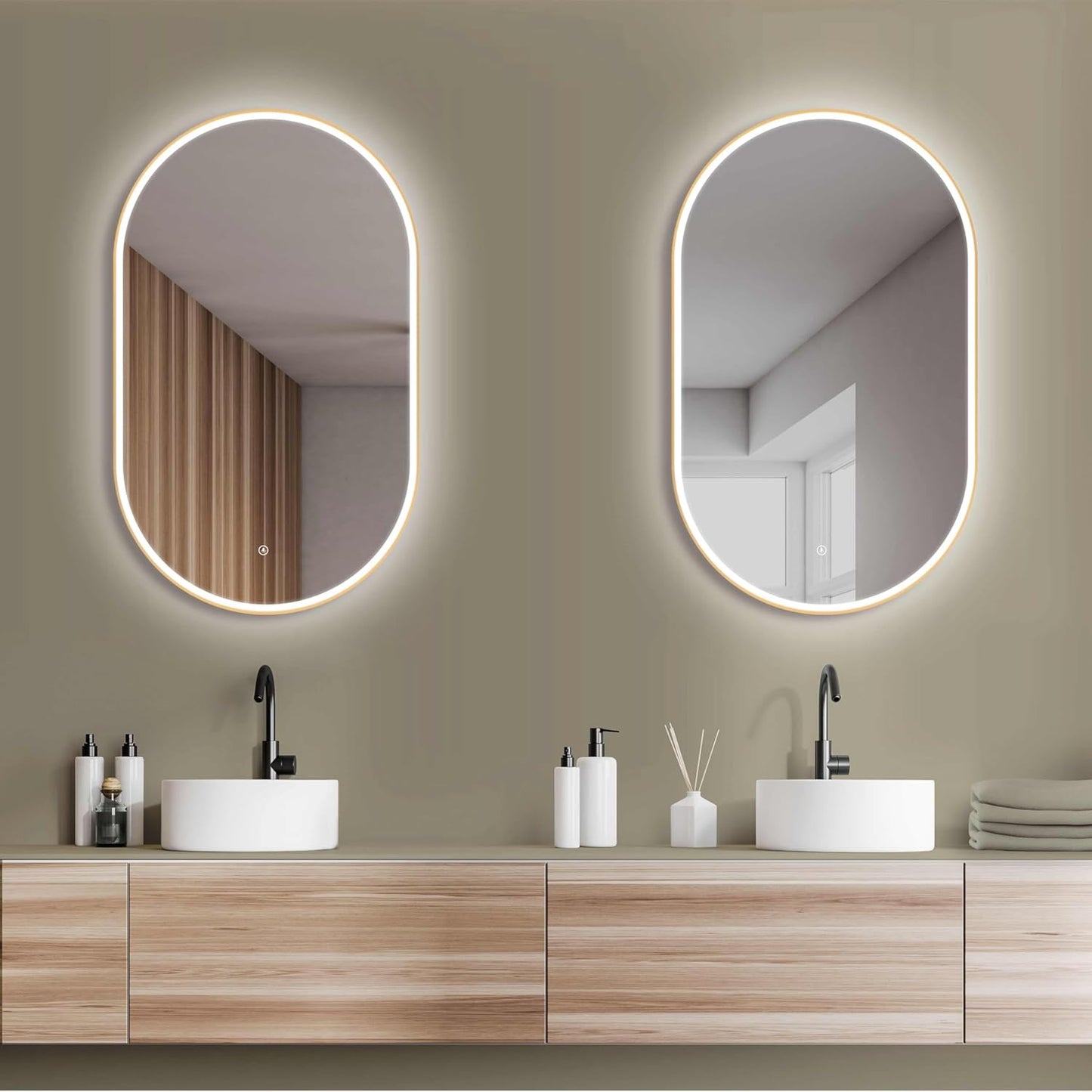 London Wandspiegel mit LED-Beleuchtung, 45L x 75B cm / Gold+silber
