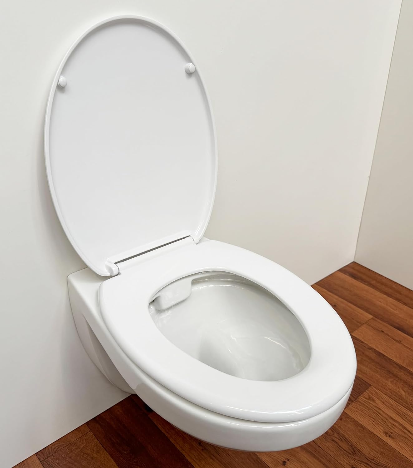 WC Sitz in Muschelform, Duroplast, stabil