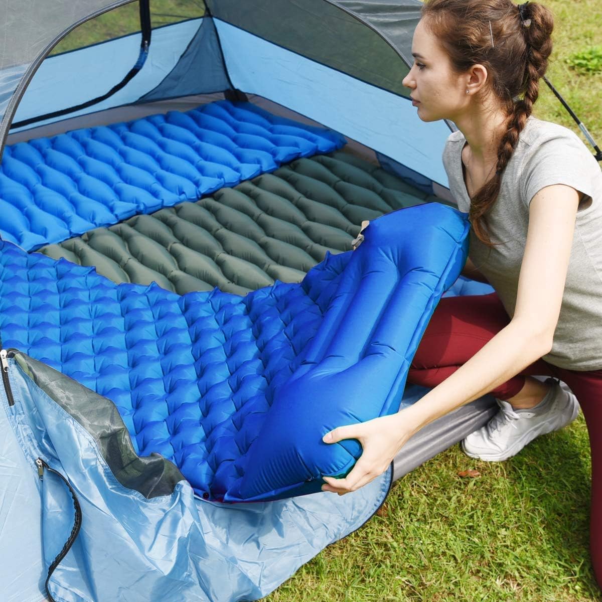 Aufblasbare Isomatte mit Kissen, Himmelblau