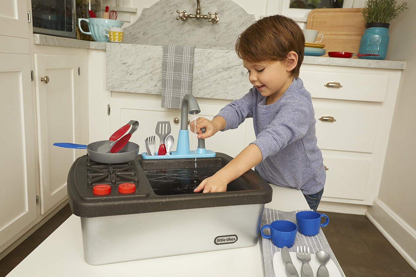 First Sink & Stove, Sink & Stove