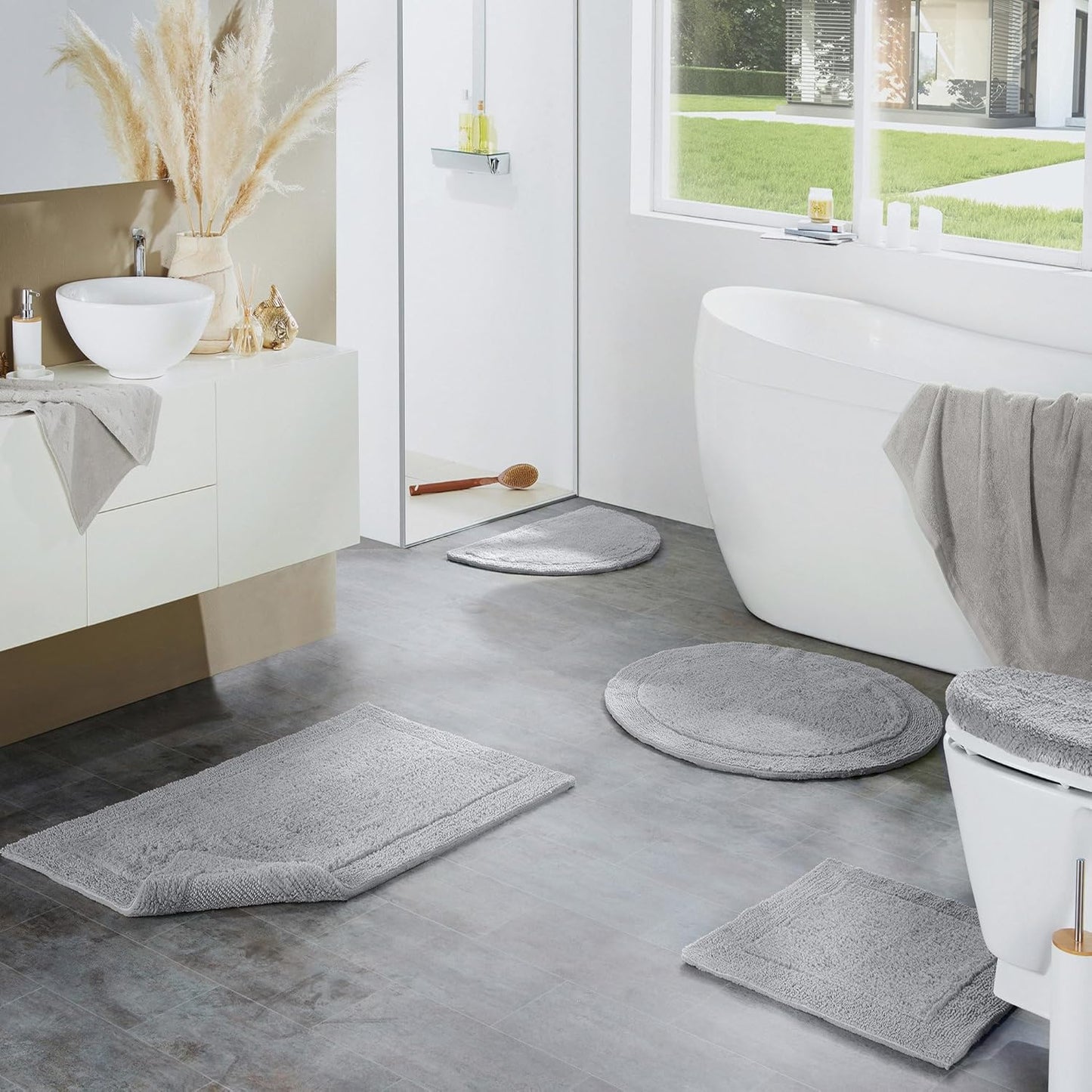 Badematte Stuttgart, Hellgrau Badteppich - 70x120 cm