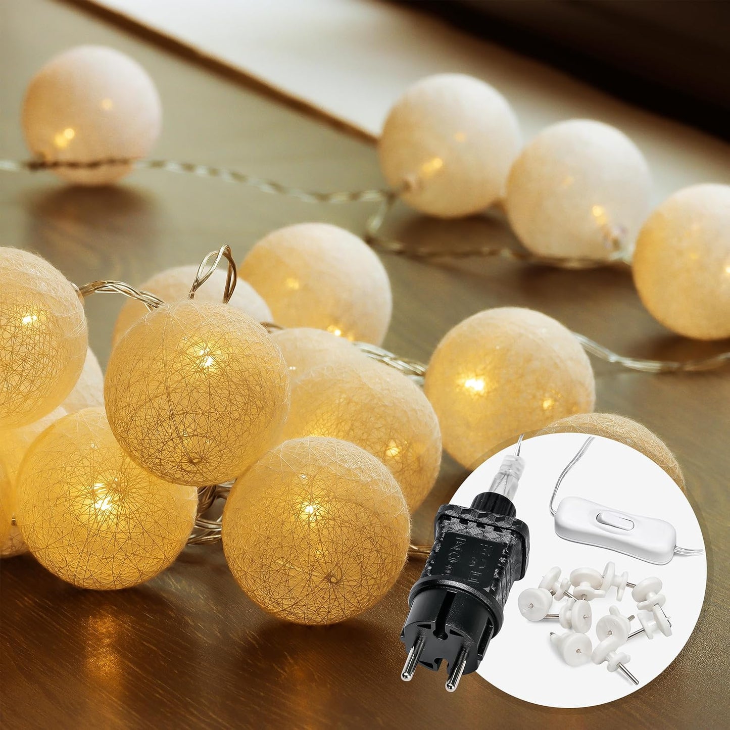Lichterkette mit Baumwollkugeln, Cotton Ball White