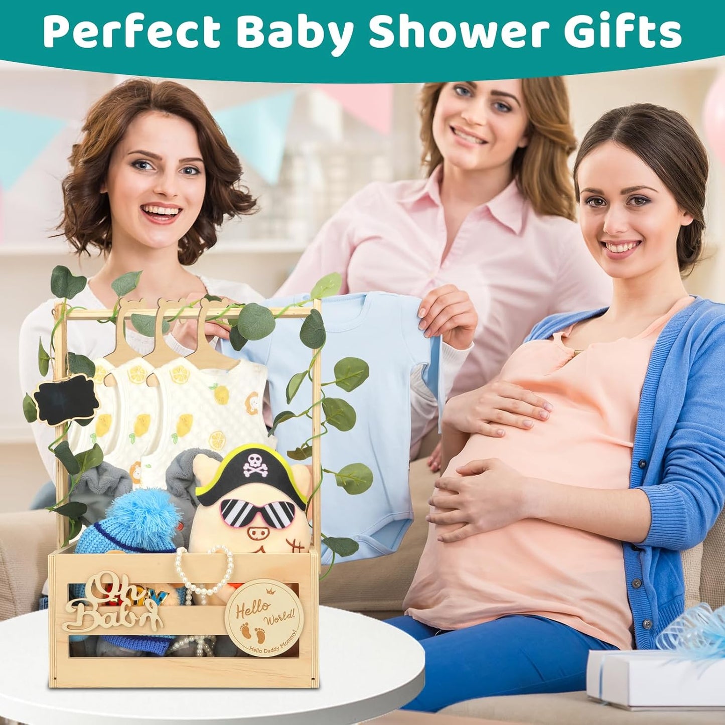Geschenkset mit Babykorb und Holzkleiderbügeln