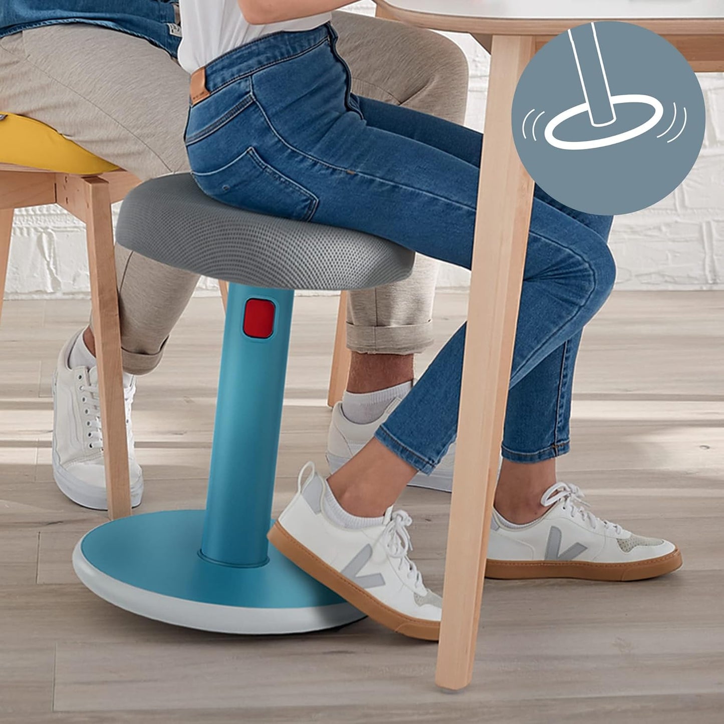 Ergonomischer höhenverstellbarer Wipphocker, Sanftes Blau Steh- und Sitzhocker