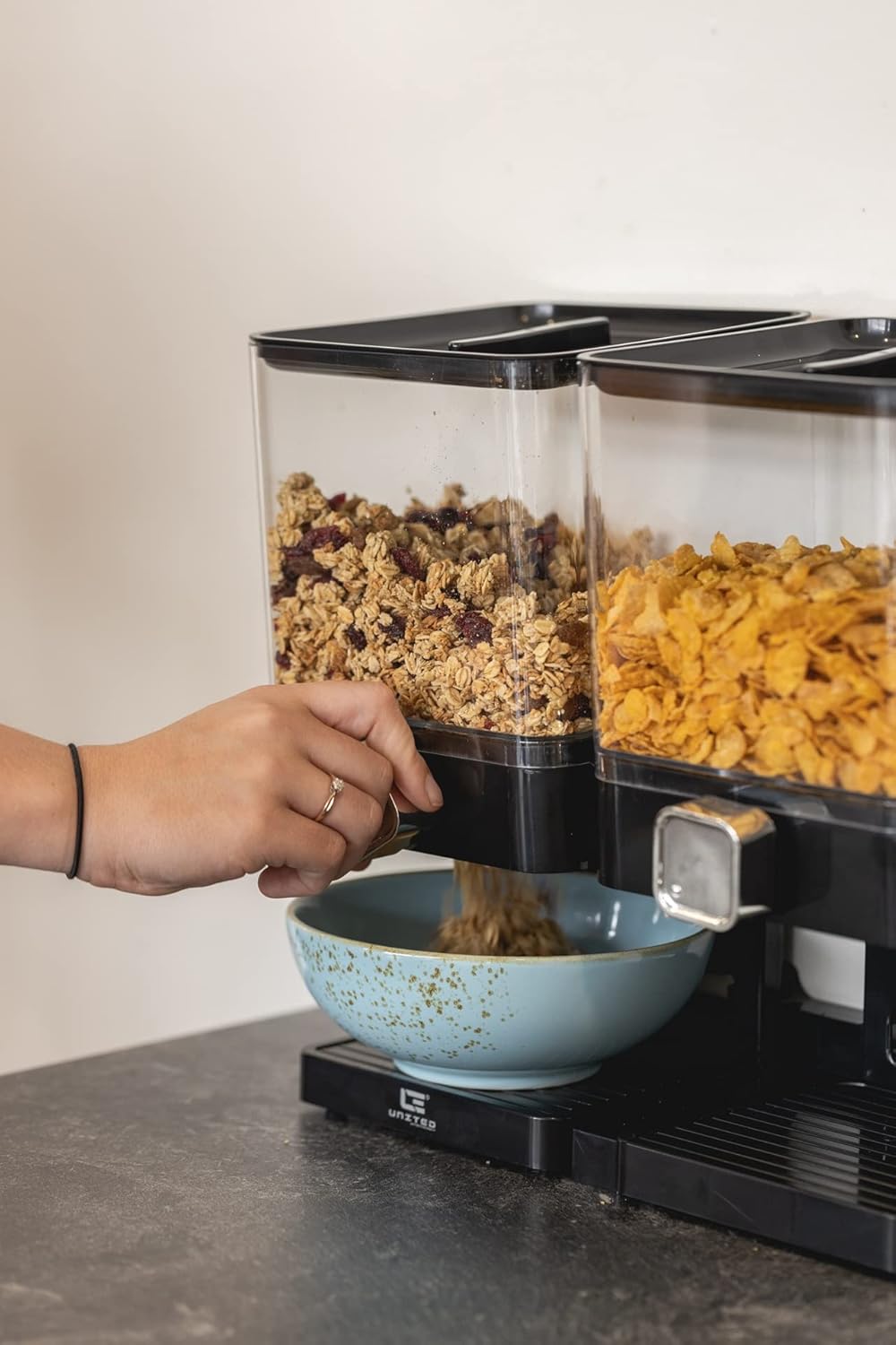 Doppel-Müslispender für Cerealien und Cornflakes