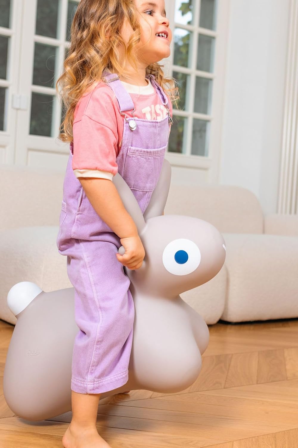 Aufblasbares Hüpftier Hoppi Bunny mit Pumpe, Warmes Grau