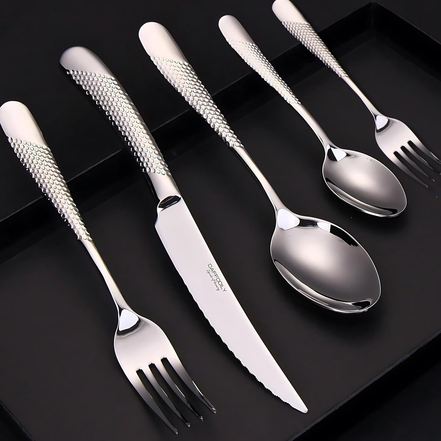 Besteckset für 4 Personen, Silberfarben