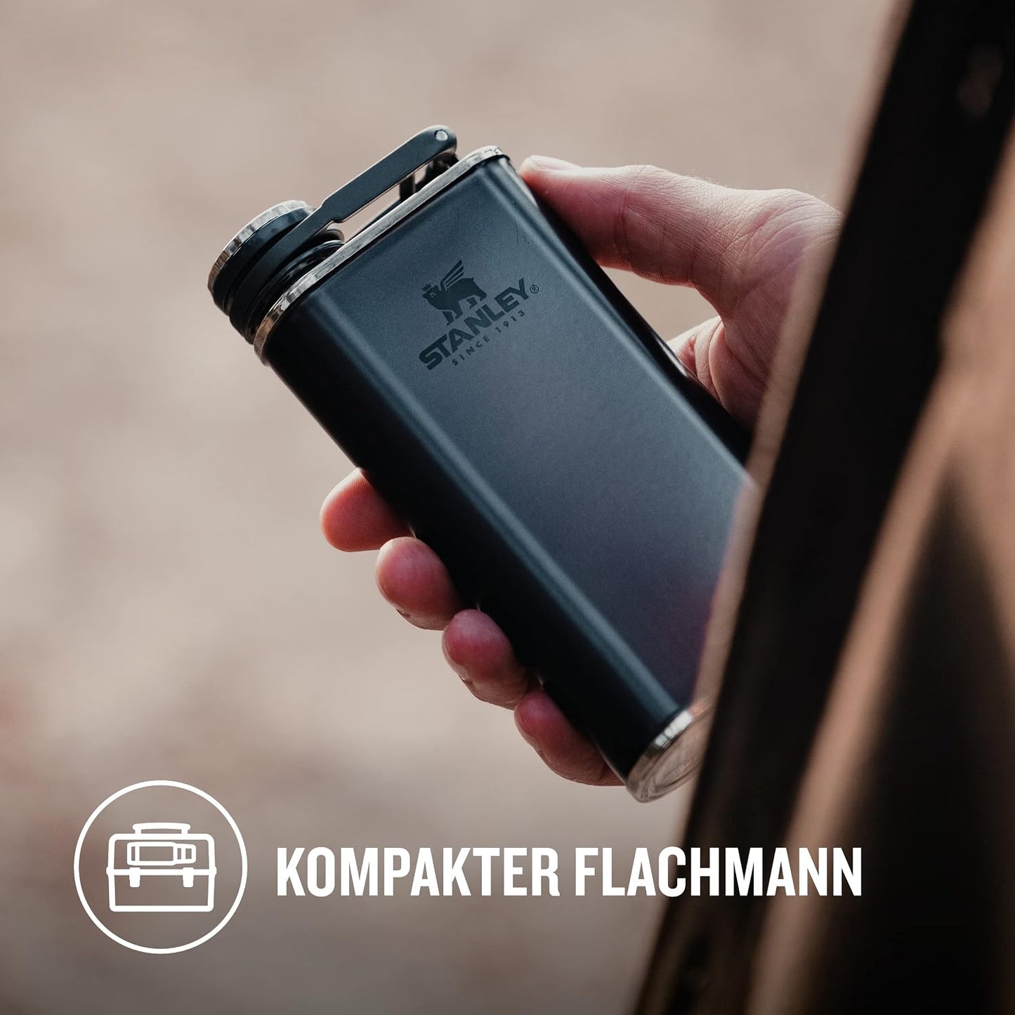 Klassischer Flachmann mit weiter Öffnung, Matte Black