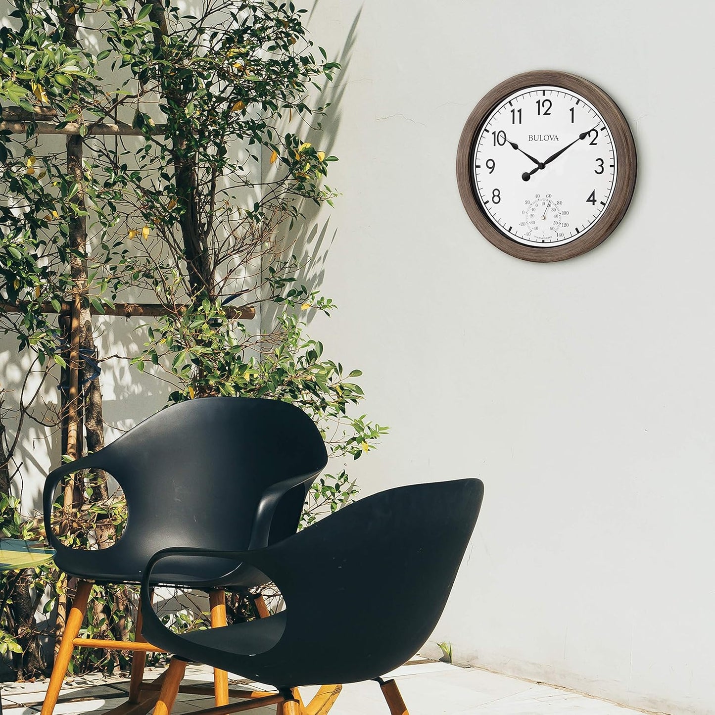 Patio Wanduhr mit Temperaturanzeige