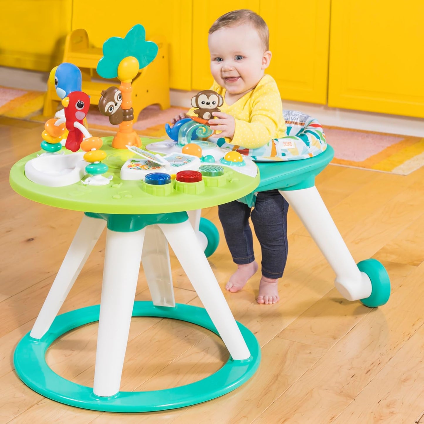 Spielstation und Lauflernwagen, grün