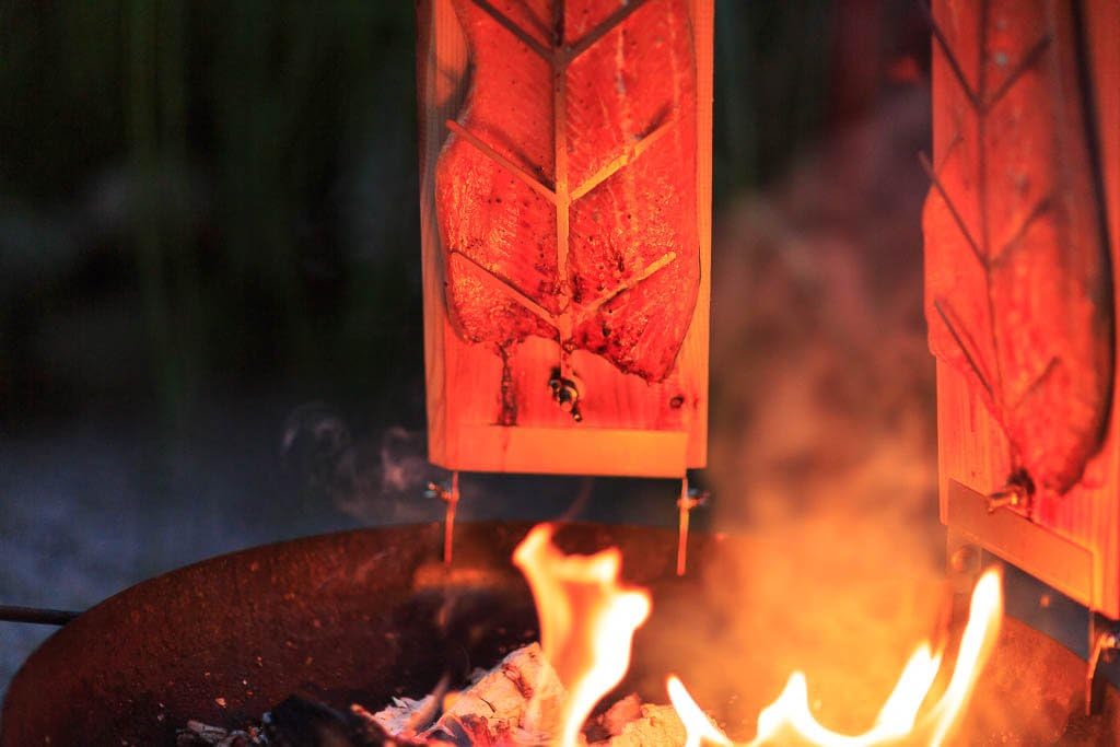 2er-Set Flammlachsbretter mit Servierbrett