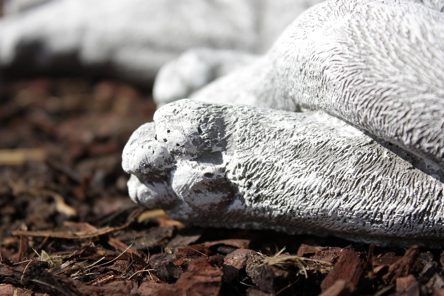 Steinfigur Schlafende Katze