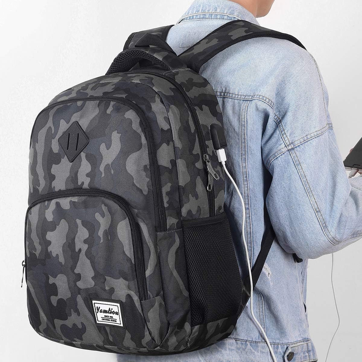 Laptop-Rucksack mit USB-Ladeanschluss, 15,6 Zoll Gjb6-Tarnung Schwarz