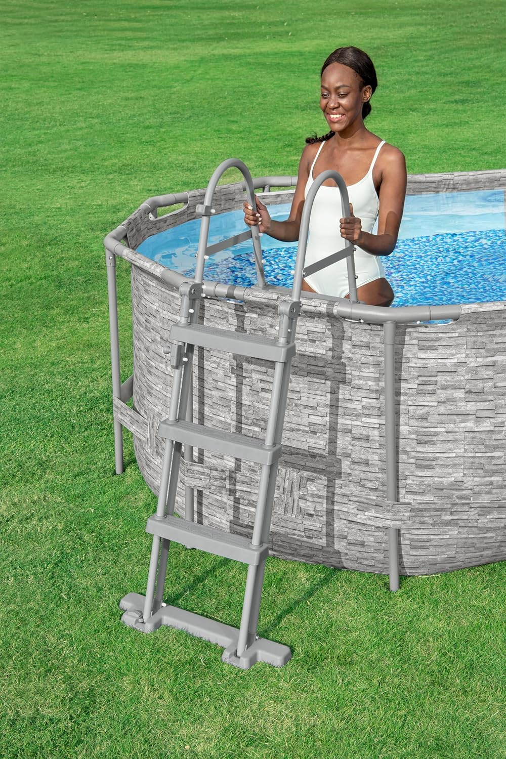 Sicherheitsleiter für Pools