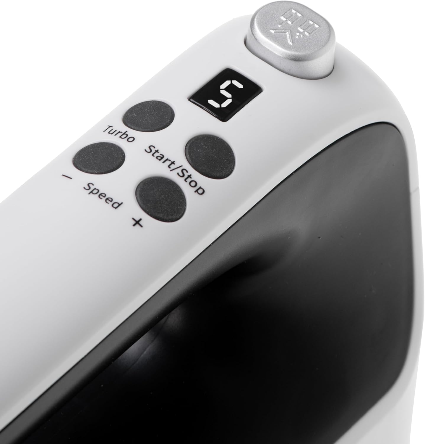 AD 4229 Handmixer mit Zubehör