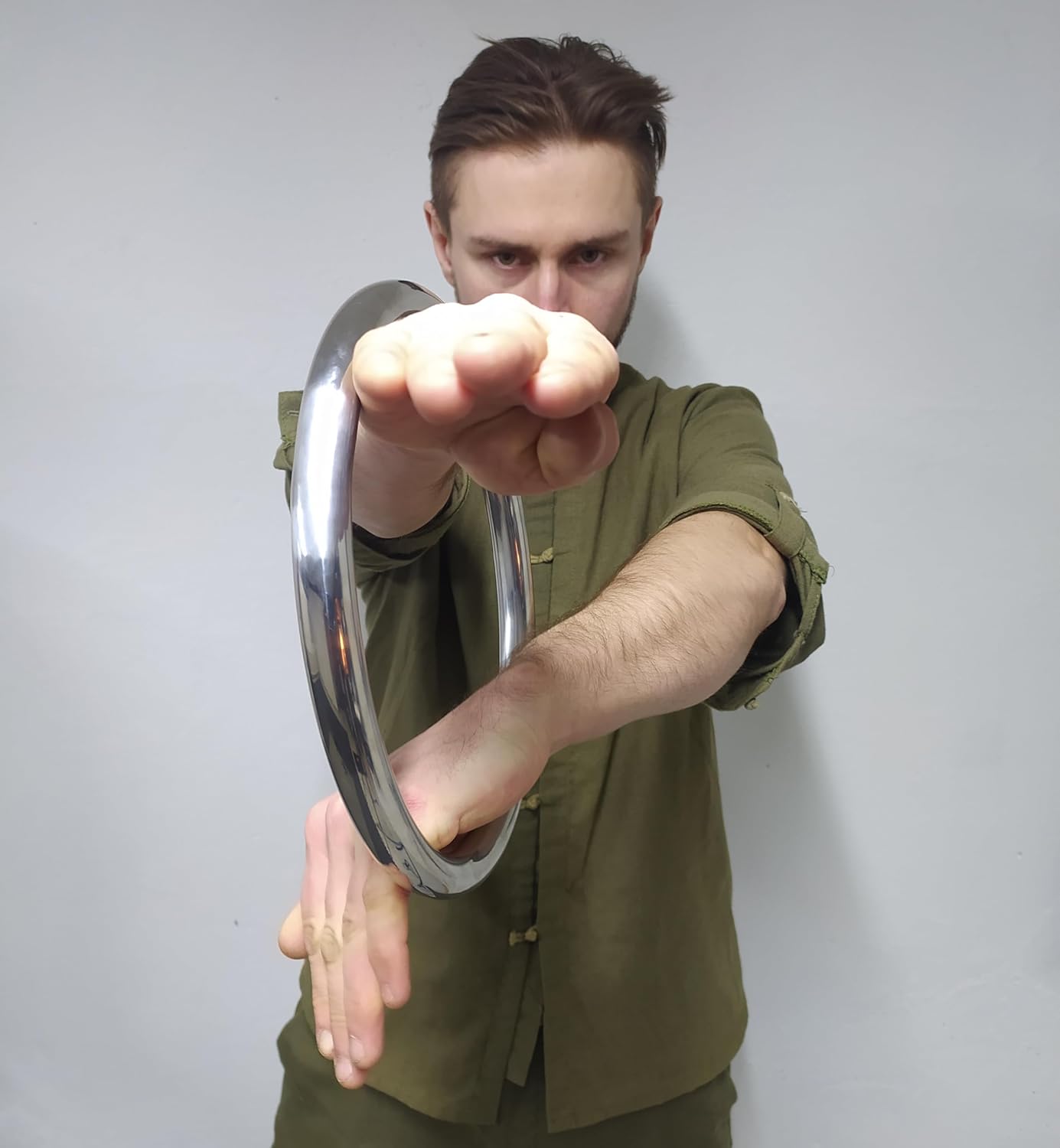 Der Wing Chun Trainingsring aus Edelstahl, Silber