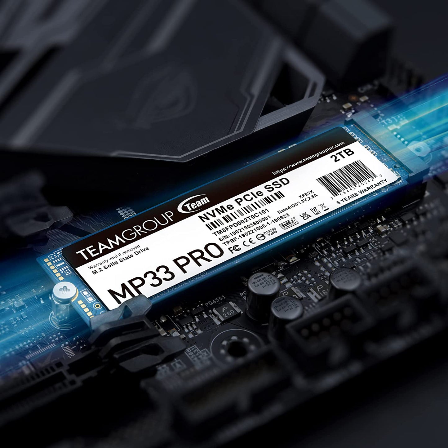 MP33 PRO 1 TB, SSD