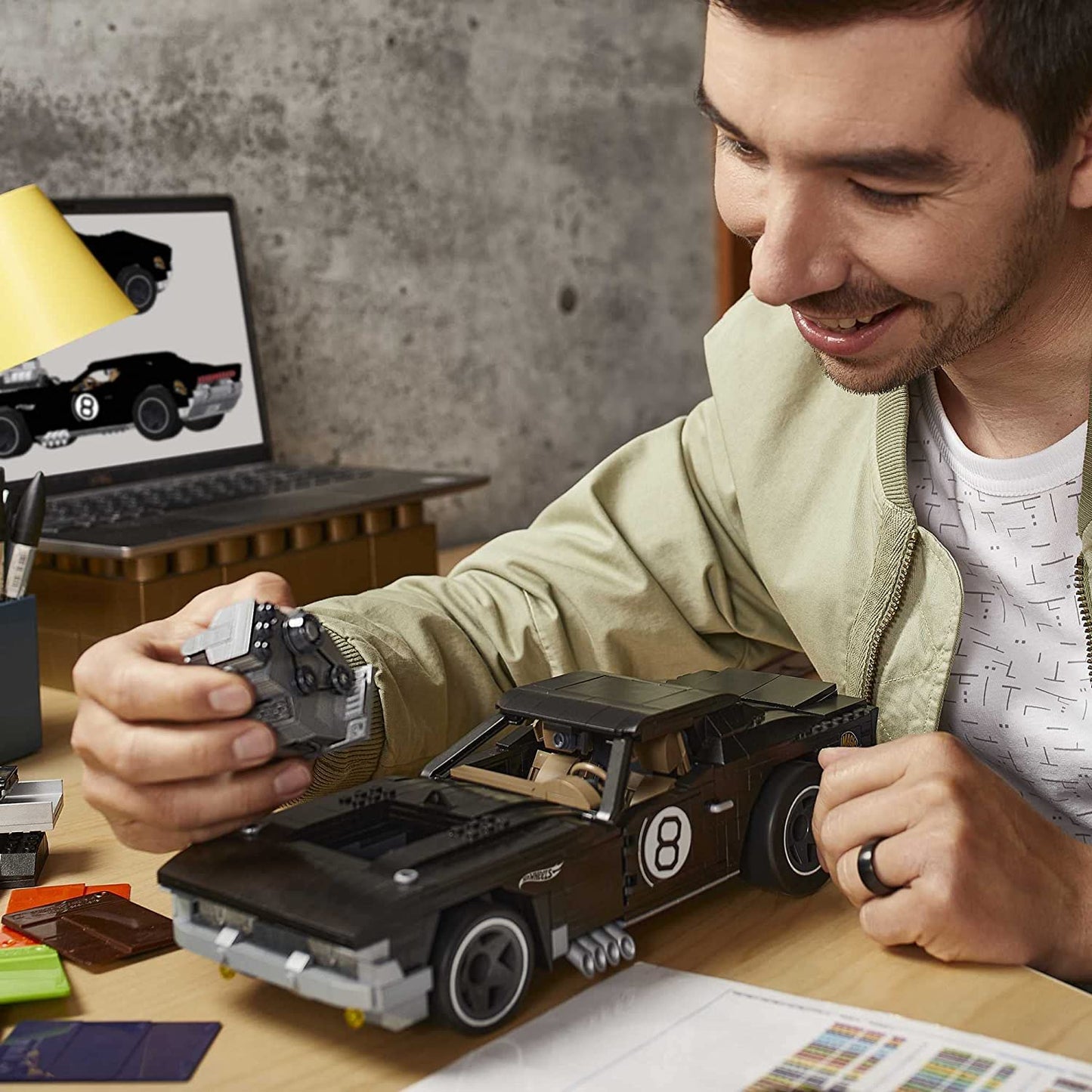 Hot Wheels Collector Rodger Dodger, Konstruktionsspielzeug