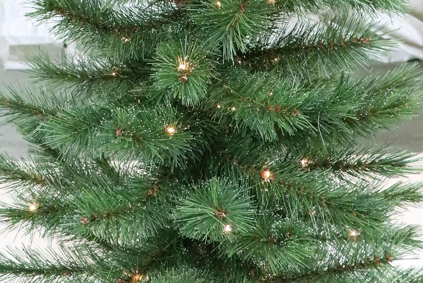 Künstlicher Weihnachtsbaum